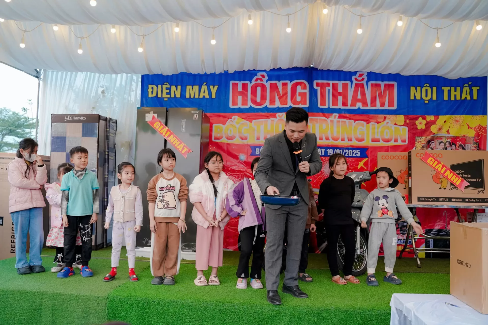 PRIMER & ĐIỆN MÁY HỒNG THẮM TỔ CHỨC CHƯƠNG TRÌNH 