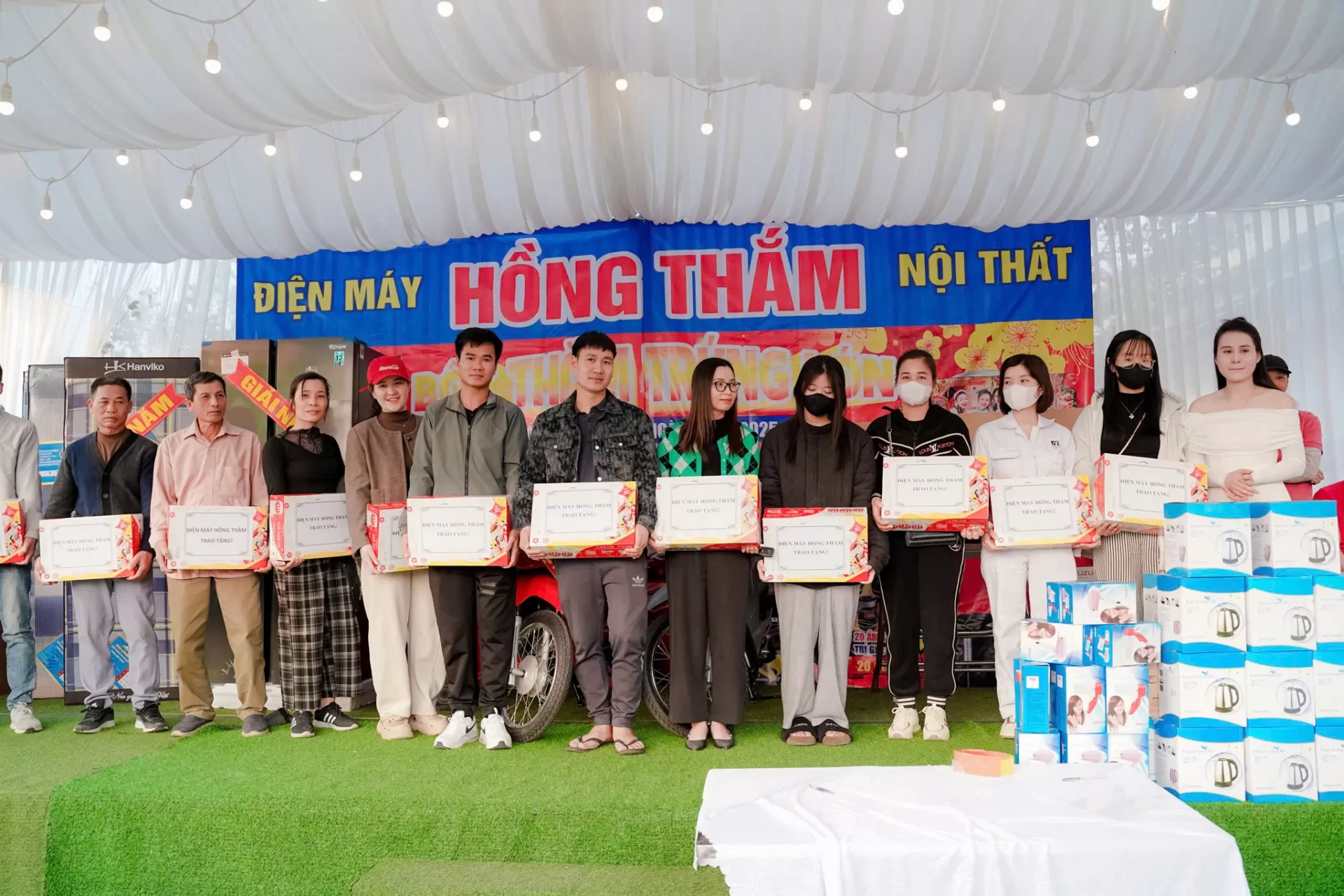 PRIMER & ĐIỆN MÁY HỒNG THẮM TỔ CHỨC CHƯƠNG TRÌNH 