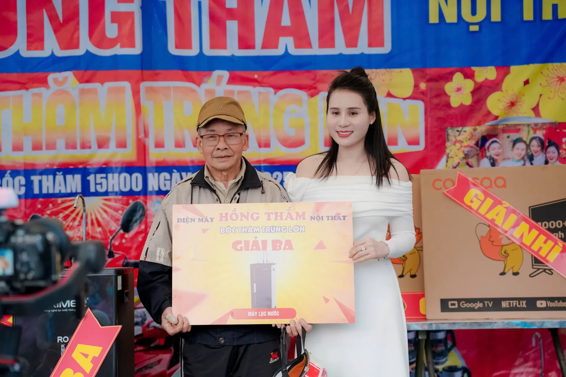 PRIMER & ĐIỆN MÁY HỒNG THẮM TỔ CHỨC CHƯƠNG TRÌNH 