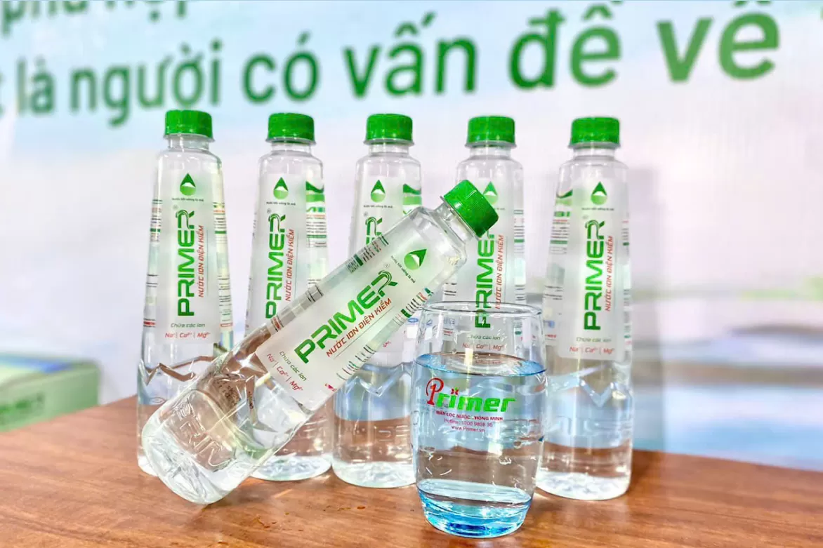 Nước sạch cộng đồng khuyên bạn nên uống đủ nước mỗi ngày để tránh bị mất nước và điện giải. GIải pháp tối ưu máy lọc nước ion kiềm primer bảo vệ sức khỏe gia đình bạn.
