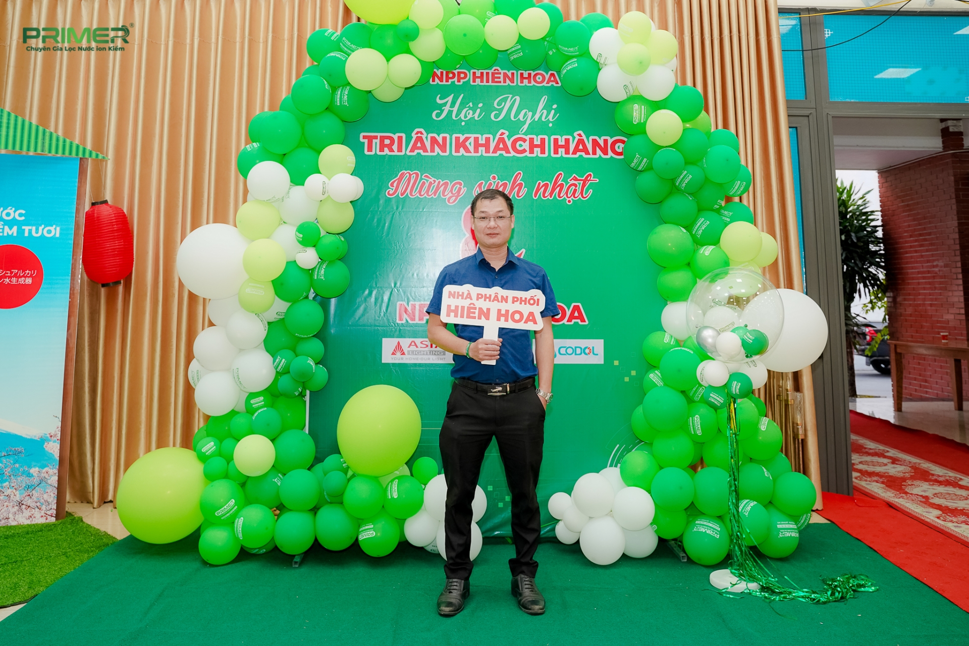 HỘI NGHỊ TRI ÂN KHÁCH HÀNG - MỪNG SINH NHẬT NPP HIỀN HOA LẦN THỨ 8