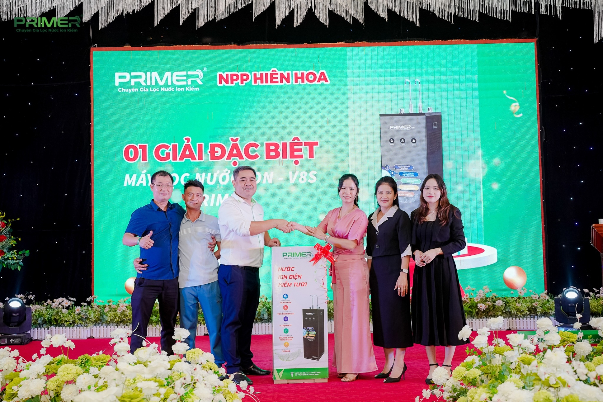 HỘI NGHỊ TRI ÂN KHÁCH HÀNG - MỪNG SINH NHẬT NPP HIỀN HOA LẦN THỨ 8