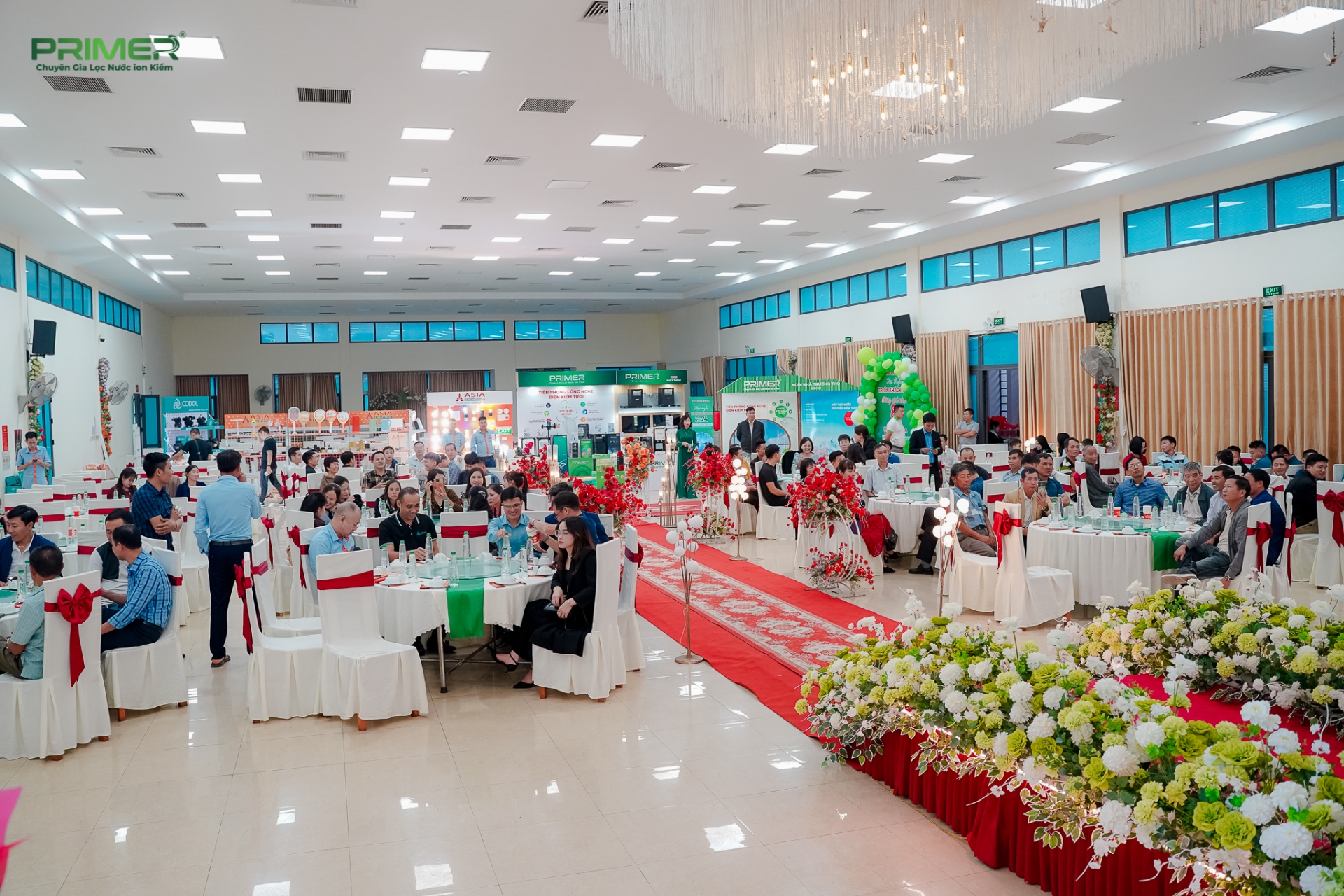 HỘI NGHỊ TRI ÂN KHÁCH HÀNG - MỪNG SINH NHẬT NPP HIỀN HOA LẦN THỨ 8