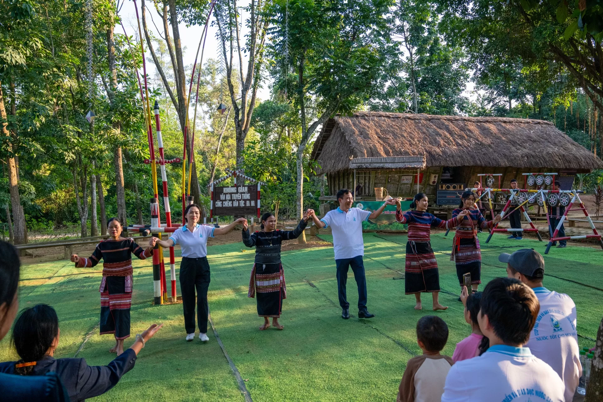 NƯỚC SẠCH CỘNG ĐỒNG TRÒN 2 TUỔI – HÀNH TRÌNH LAN TỎA NƯỚC SẠCH VÀ SỨC KHỎE