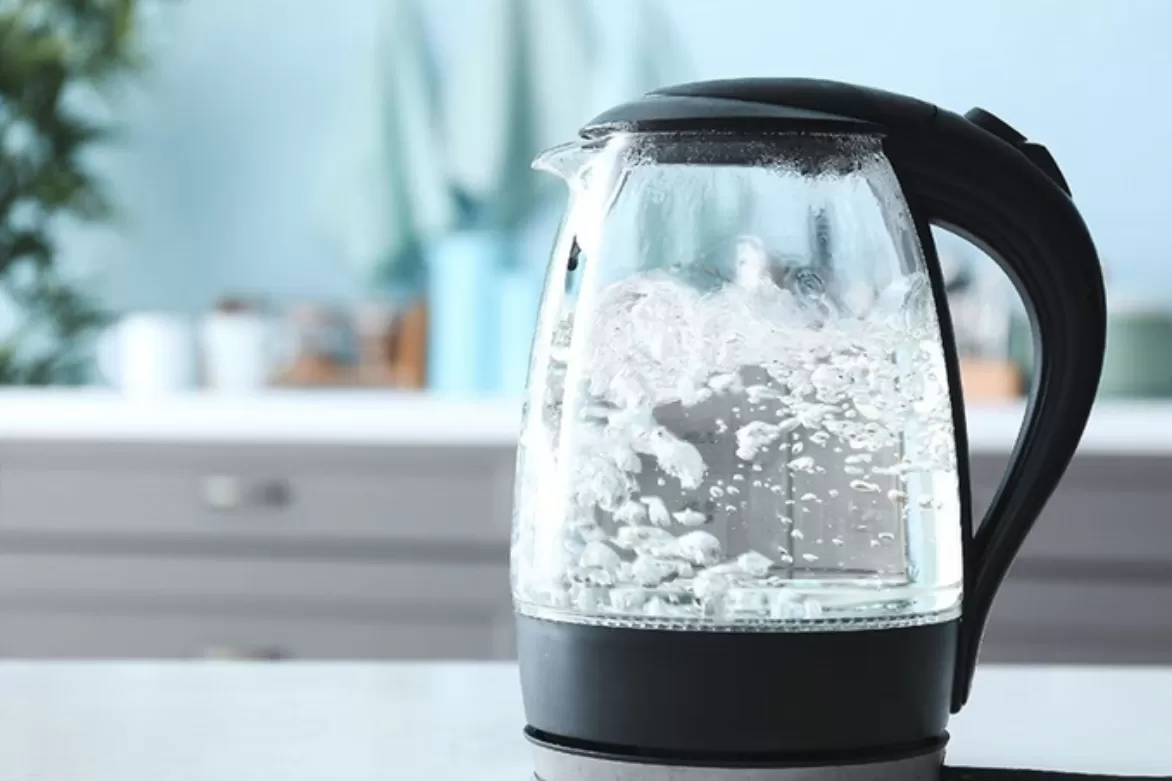 So Sánh Nước Máy Lọc Và Nước Đun Sôi -  Đâu Là Lựa Chọn Tốt Nhất Cho Gia Đình?